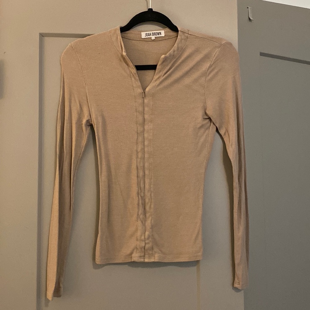 Joan Brown Invisible Zip LS XS/S Taupe